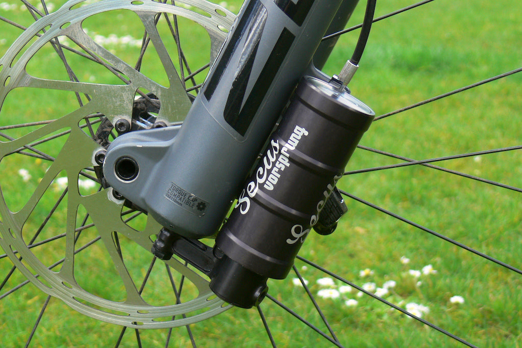 Product Review [Pinkbike] - Secus Air Spring Upgrade